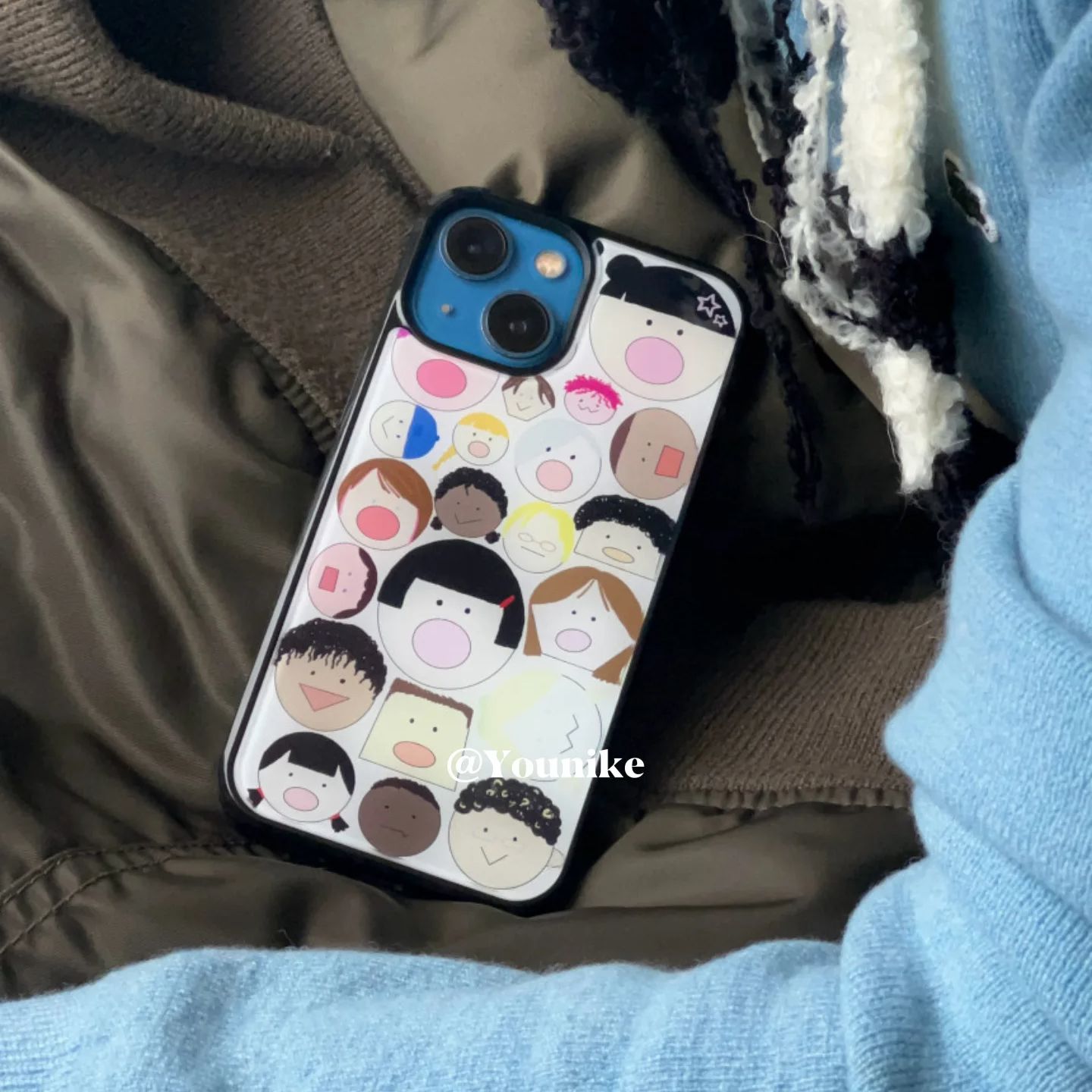 漫画風韓国風可愛い大きな頭の人形、個性的なカワイイスマホケー - Phone Cases Kawaii のレビューと価格