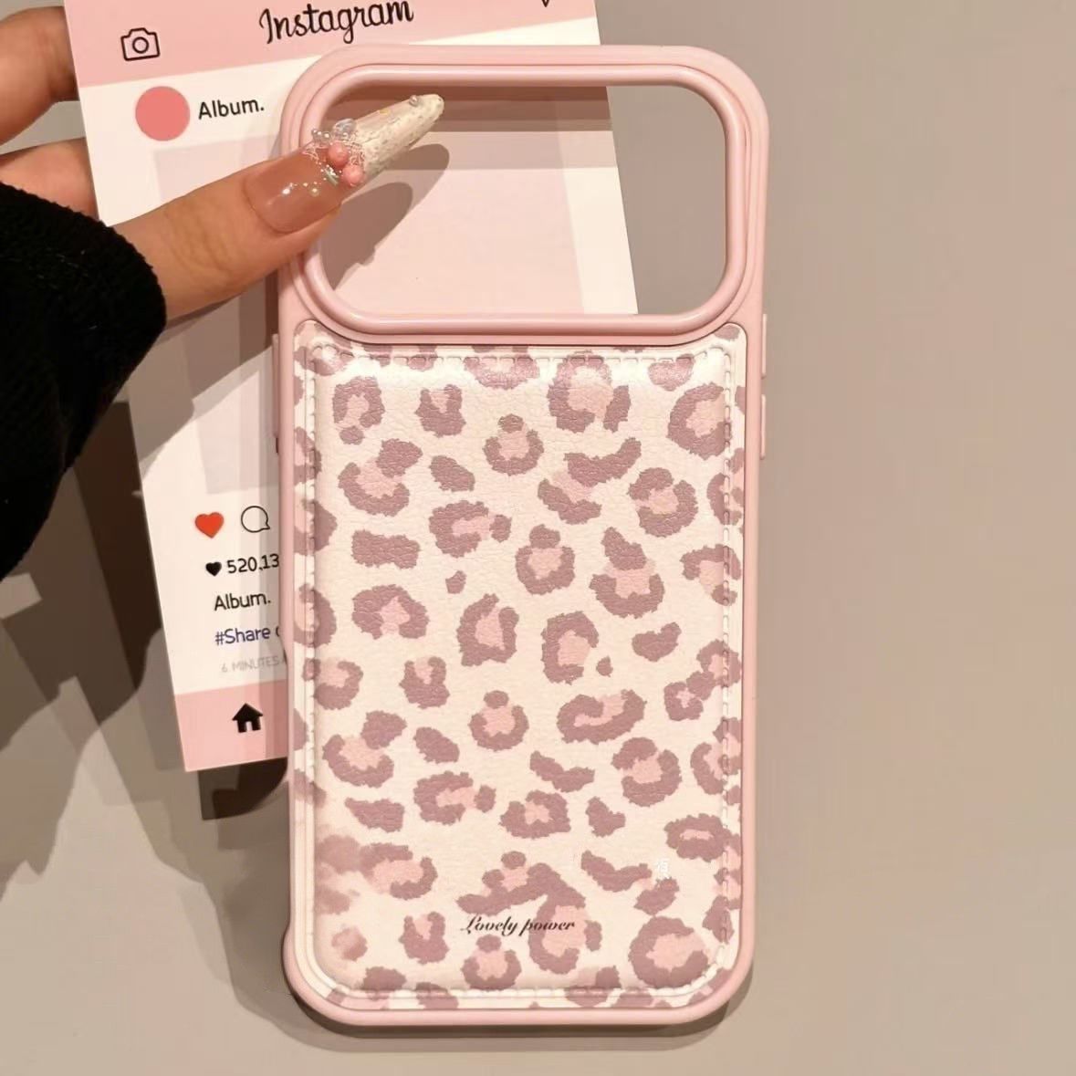 シンプルな韓国風ピンクレトロレオパード柄スマホケース iPh - Phone Cases Junk のレビューと価格