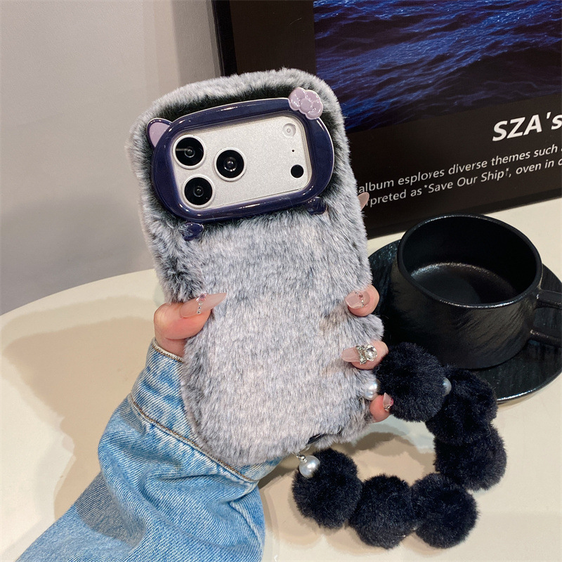 高級感のある無地のファー素材のプラッシュフォンケース iPh - Phone Cases For Iphone 15 のレビューと価格