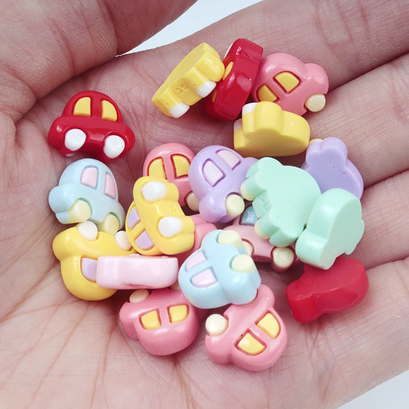 カワイイ漫画車スクラップブッキング樹脂パッチチャーム、DIY - Phone Cases Websites のレビューと価格